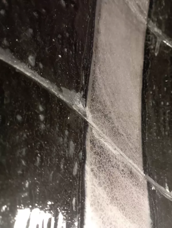 Piatto D'Orsi Nero in Ceramica Anni '90 - immagine 5
