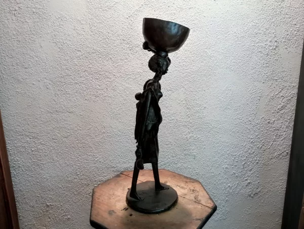 Portatrice d'Acqua Fusione in Bronzo Anni '40 - immagine 4