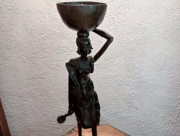 Portatrice d'Acqua Fusione in Bronzo Anni '40 - immagine 6