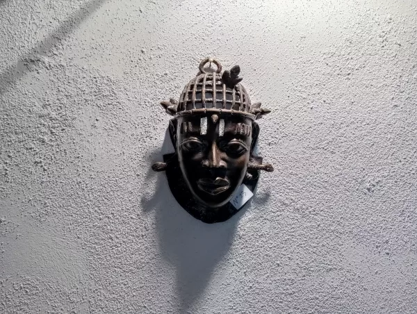 Maschera Re Etiope in Bronzo Anni '20 - immagine 2