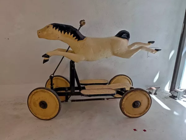 Cavallino Dondolo a Ruote Fine '800 - immagine 2