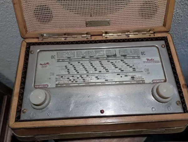 Radio "Mon Ami" Fortuna mod.149 - immagine 5