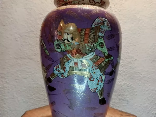 Vaso Samurai in Porcellana Giapponese - immagine 3