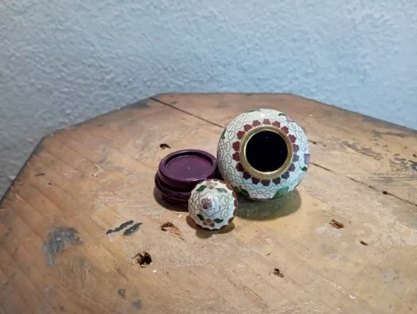 Vaso Cinese Porta Profumo di Piccole Dimensioni - immagine 4