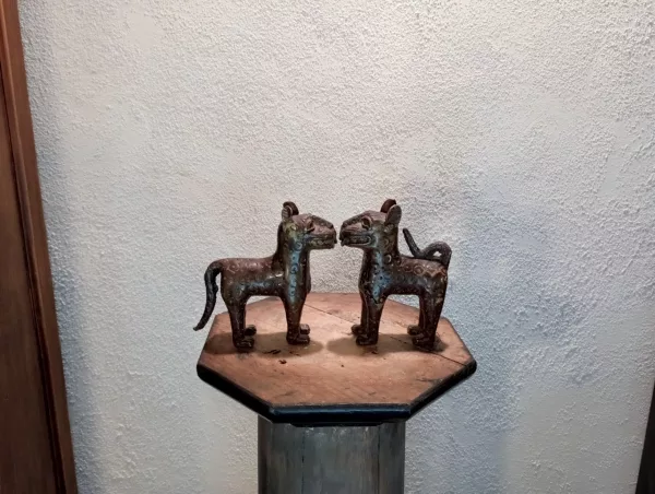 Fusione in Bronzo Cani Africani Anni '30 - immagine 4