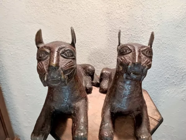 Coppia Cani in Bronzo Cultura Africana Anni '30 - immagine 5