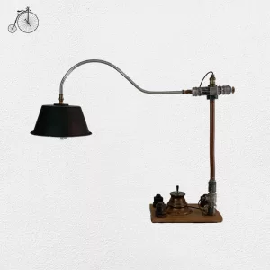 Lampada Assemblata da Tavolo