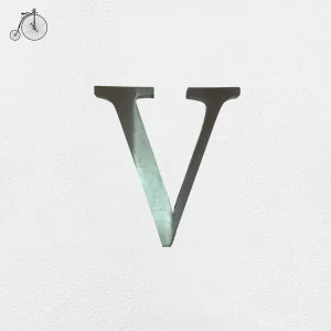 Lettera "V" in Acciaio Anni '80