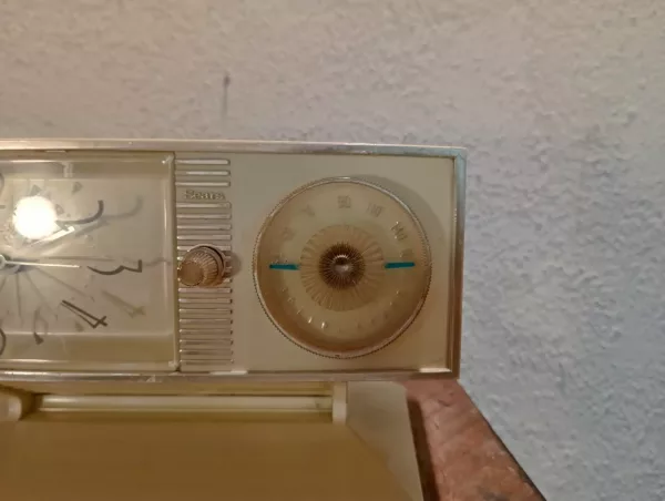 Radio Silverstone mod.2061 U.S.A. 1950 - immagine 3