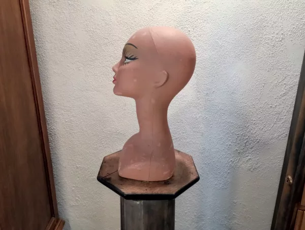 Testa Donna da Vetrina Anni '60 - immagine 4