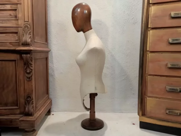 Manichino Silhouette Donna con Testa in Legno - immagine 3