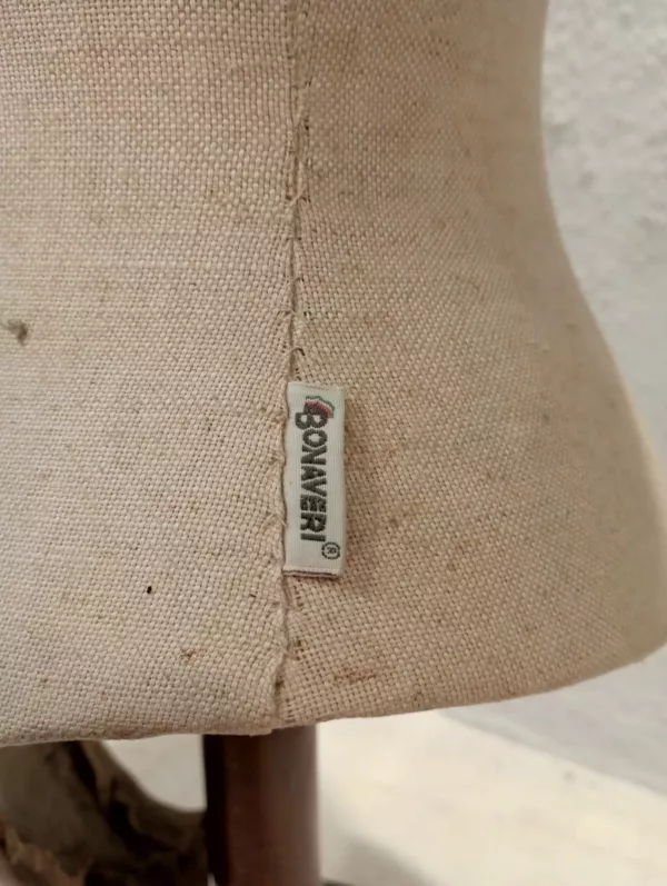 Manichino Silhouette Donna con Testa in Legno - immagine 4