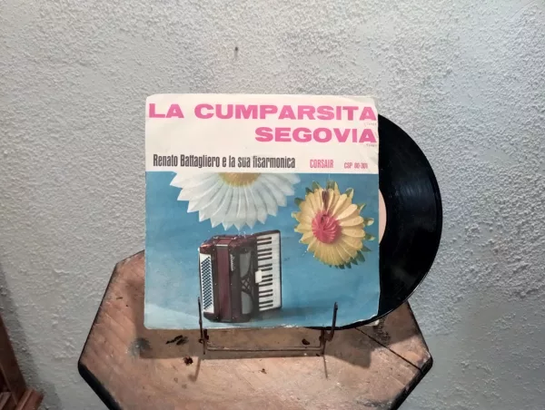 "La Cumparsita Segovia" by Renato Battagliero 45 Giri - immagine 2