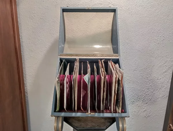 Espositore Portadischi 45 Giri Anni '60 - immagine 6