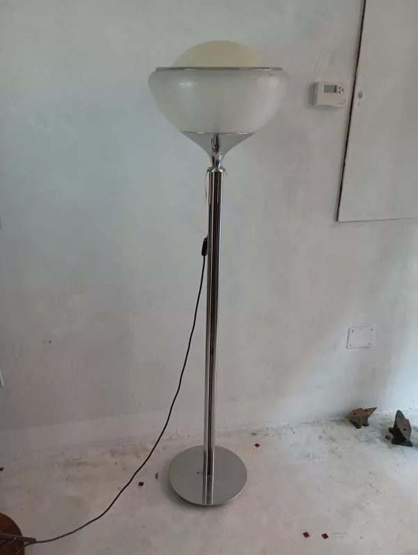 Lampada a Piantana Guzzini Anni '70 - immagine 2