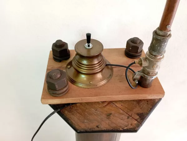Lampada Assemblata da Tavolo - immagine 3