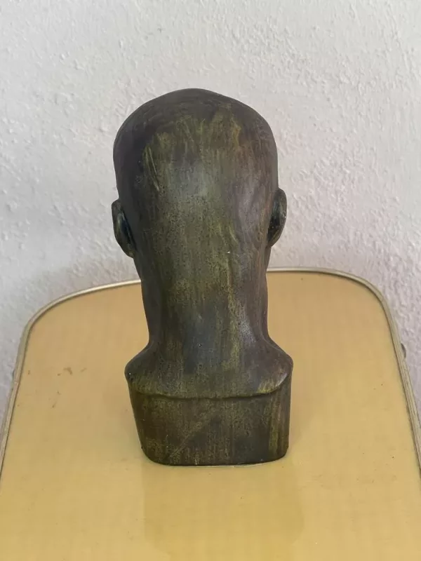 Testa Mussolini in Resina - immagine 3