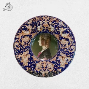 Piatto Beatrice D'Este in Ceramica Capirota 1940