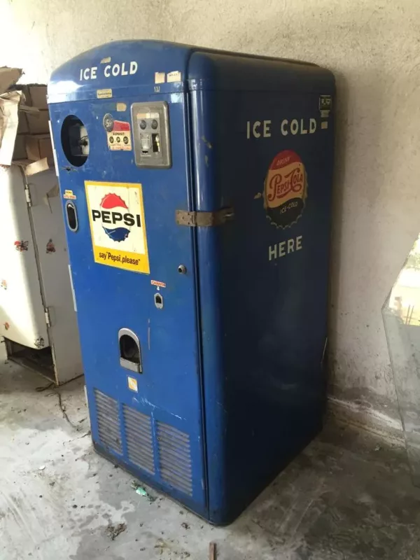 Distributore Bottiglie Pepsi 1950 - immagine 7