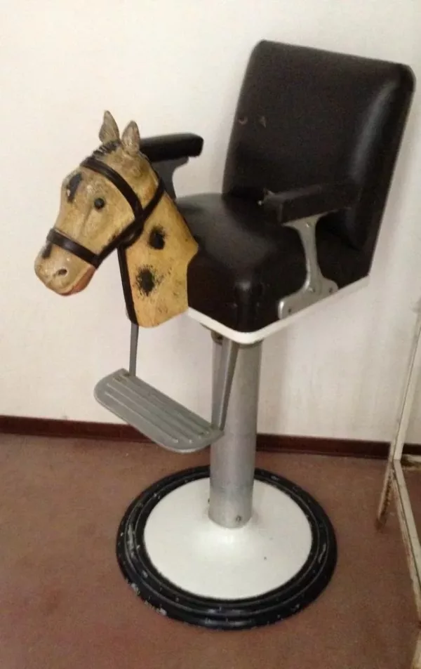 Seggiolino Testa di Cavallo da Barbiere 1940 - immagine 2