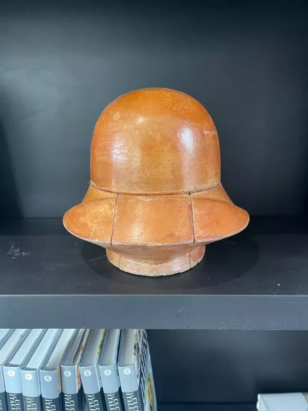 Antica Forma per Cappello da Donna in Acero 1890 - immagine 2