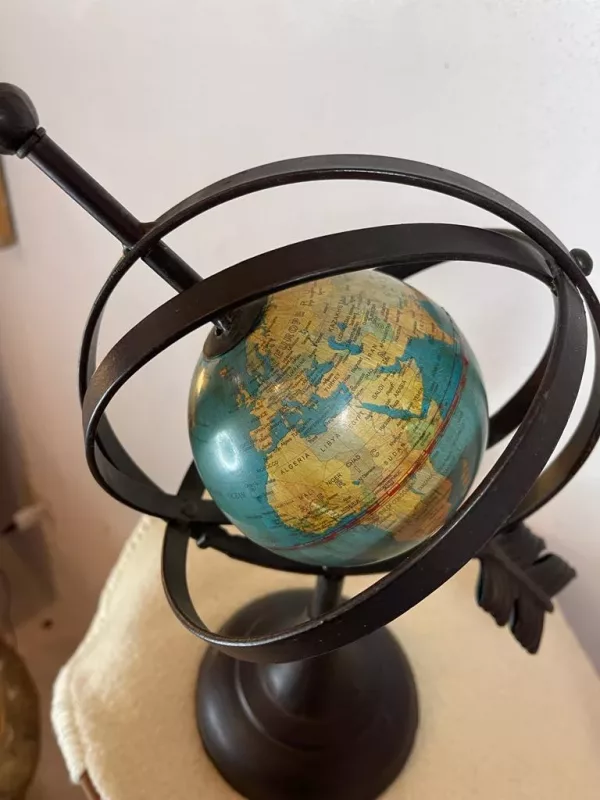 Piccolo Astrolabrio con Mappamondo 1970 - immagine 7