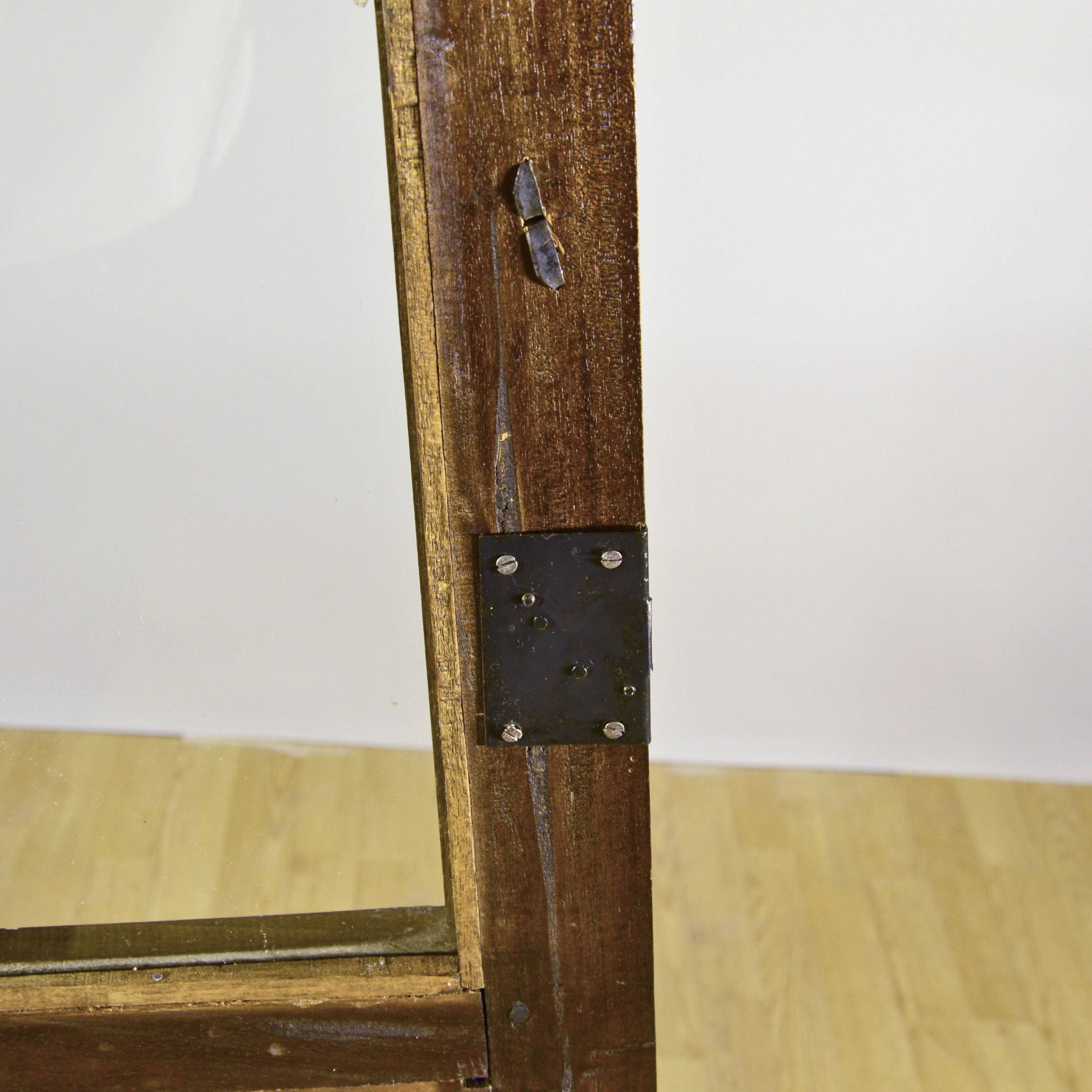 Bacheca Piramidale 4 Ripiani in Massello e Vetro - immagine 15