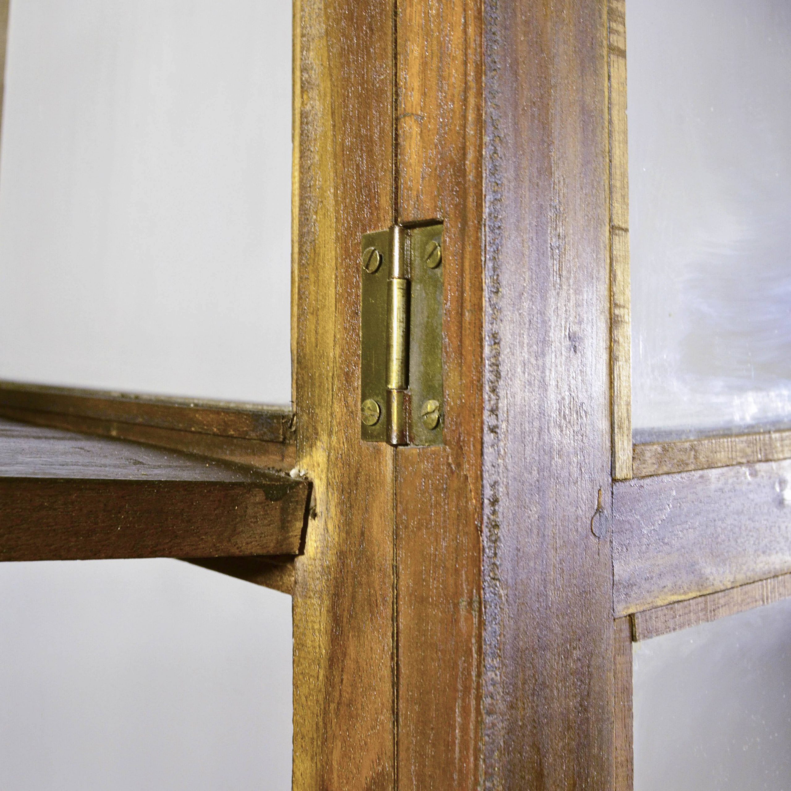 Bacheca Piramidale 4 Ripiani in Massello e Vetro - immagine 18