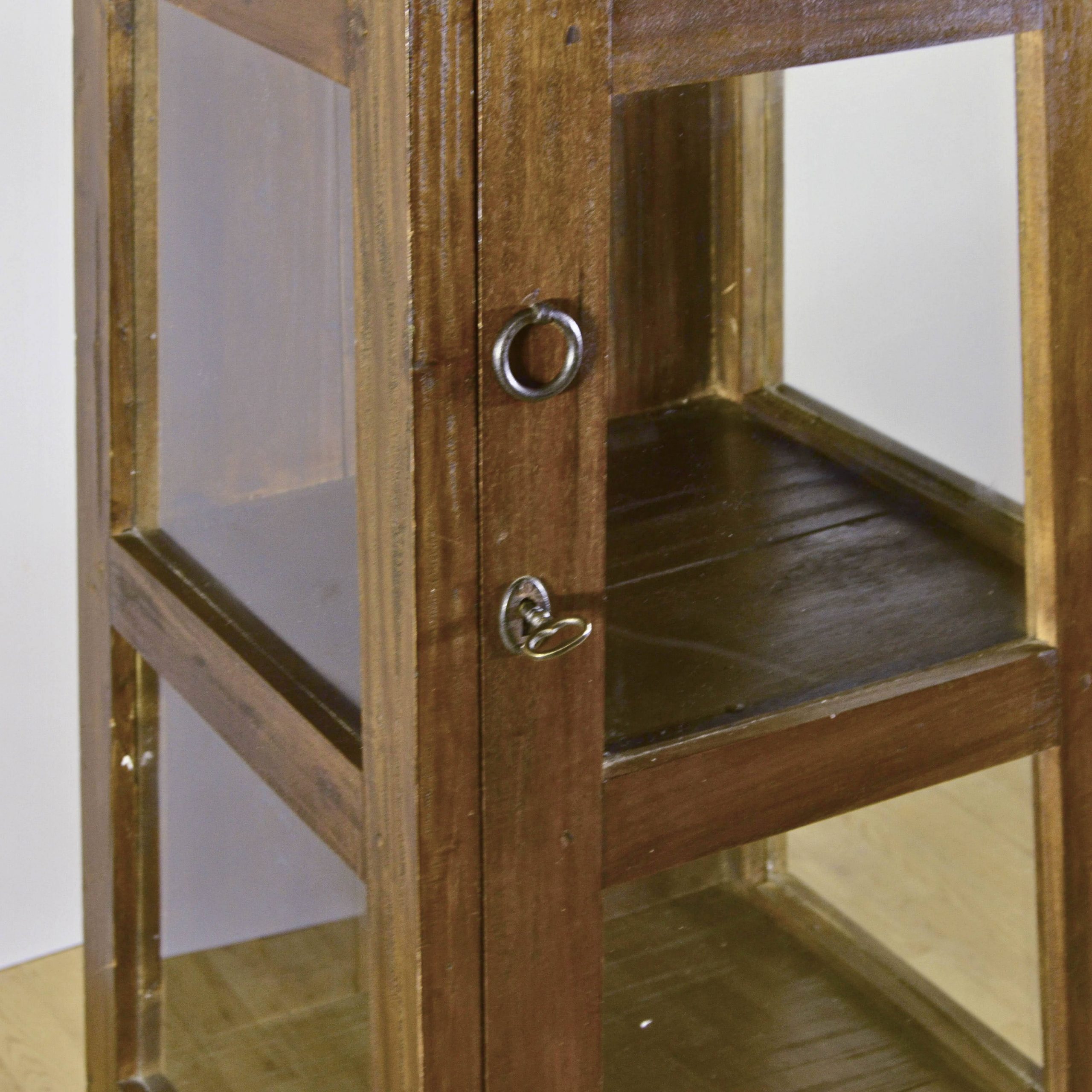 Bacheca Piramidale 4 Ripiani in Massello e Vetro - immagine 7