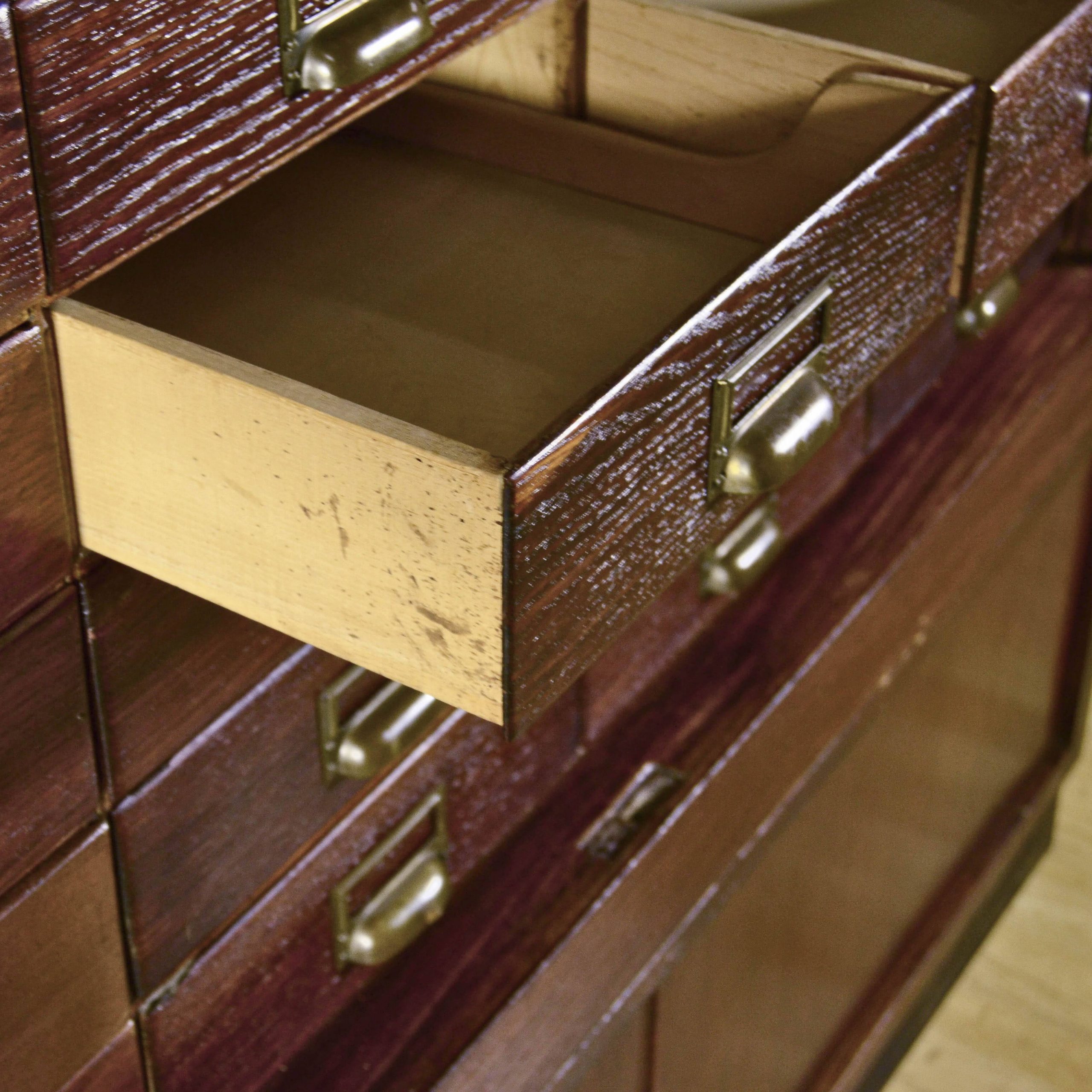 Cassettiera Chiusura Tambour 32 Cassetti Anni '30 - immagine 26