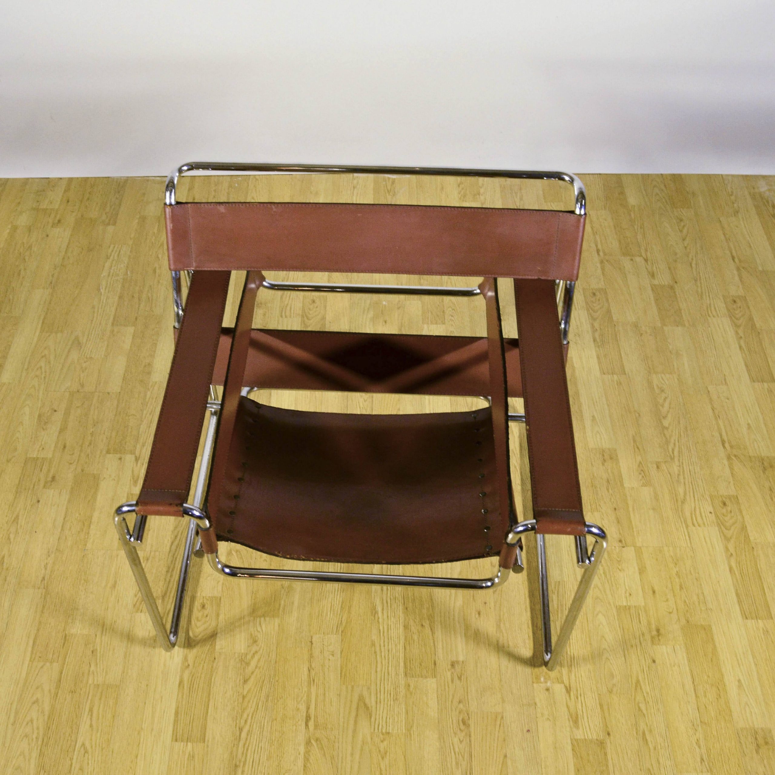 Sedia B3 "Wassily" Cognac di Marcel Breuer x Knoll - immagine 7