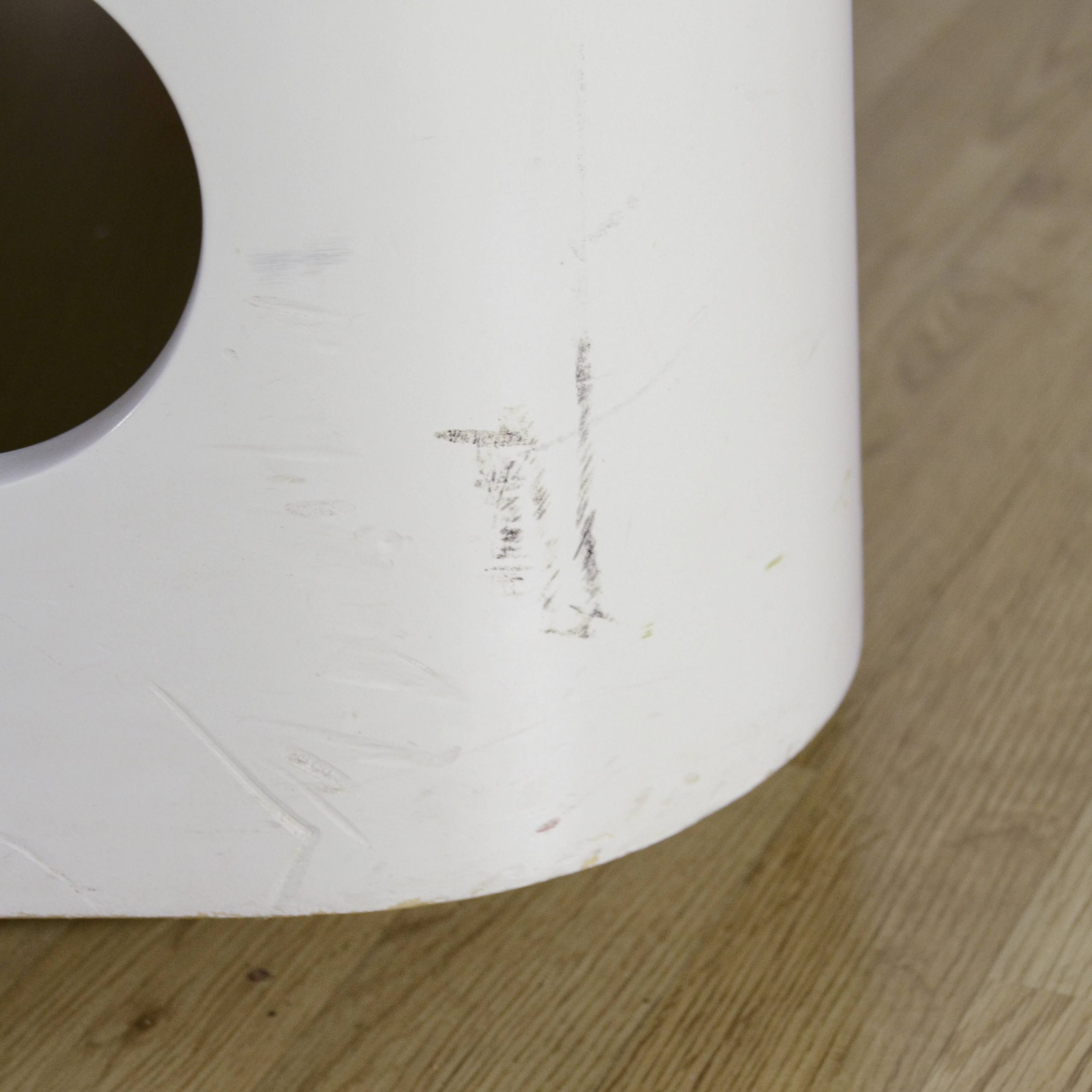 Tavolino Space Age Bianco attribuito a Joe Colombo 1970 - immagine 15