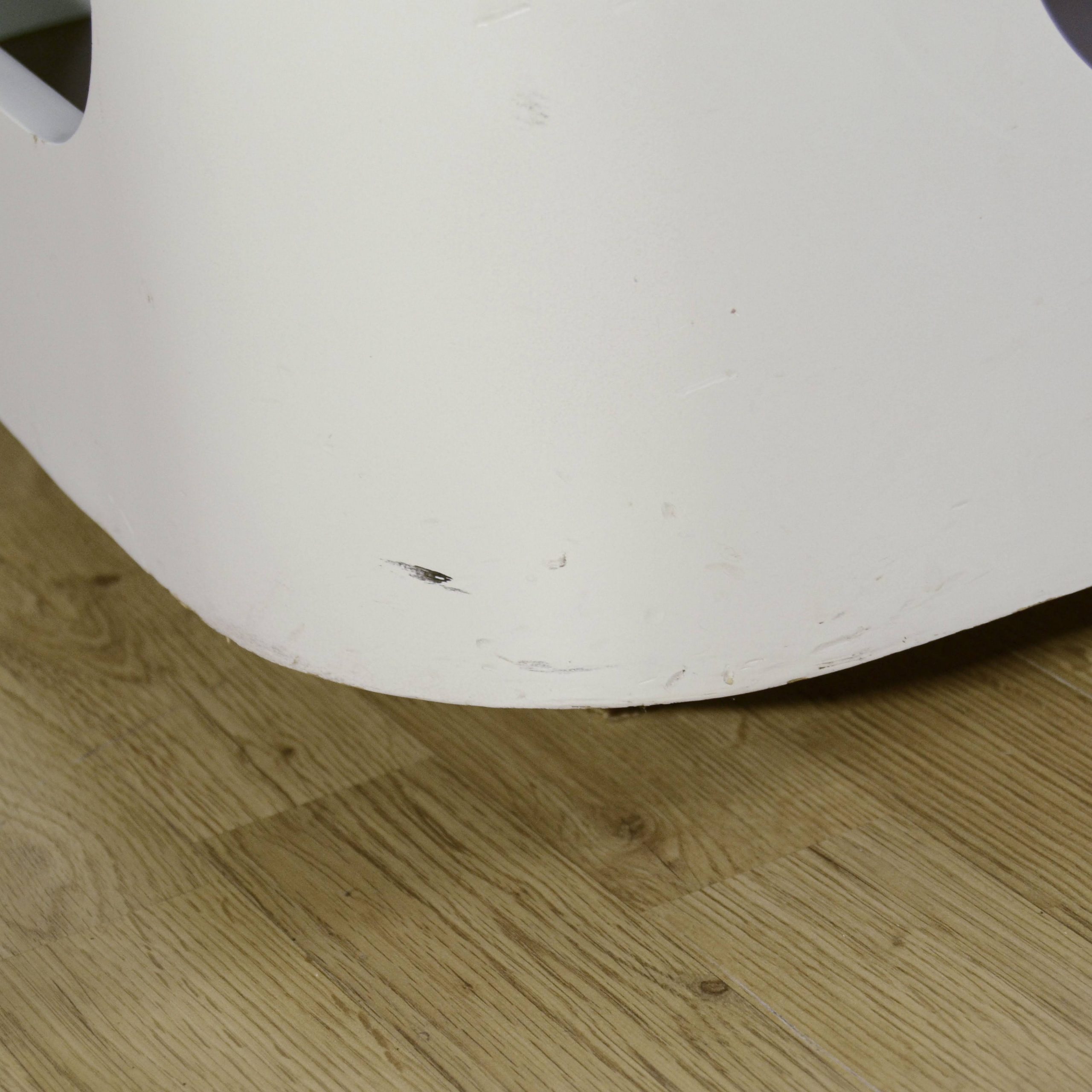 Tavolino Space Age Bianco attribuito a Joe Colombo 1970 - immagine 9