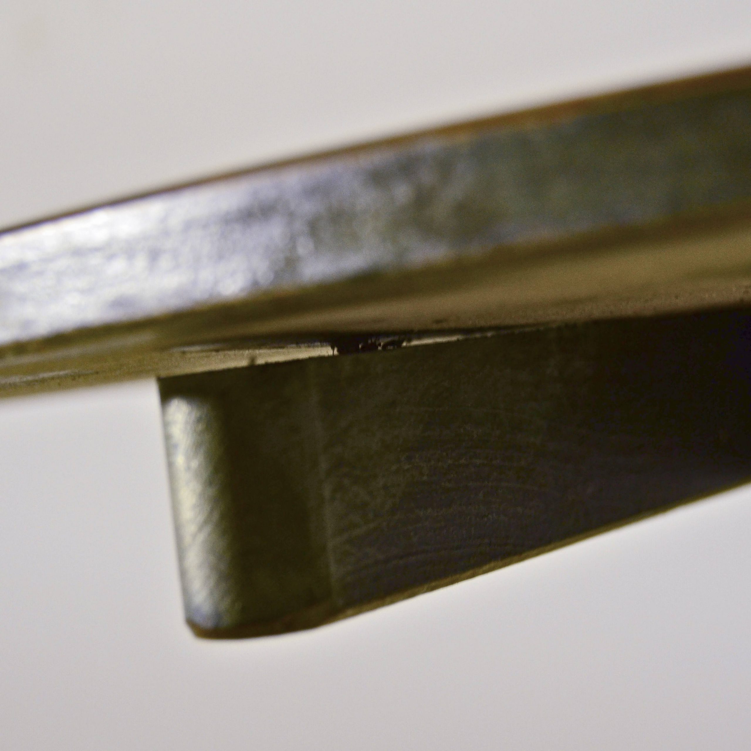 Tavolino Rotondo da Caffè Tre Piedi - immagine 9