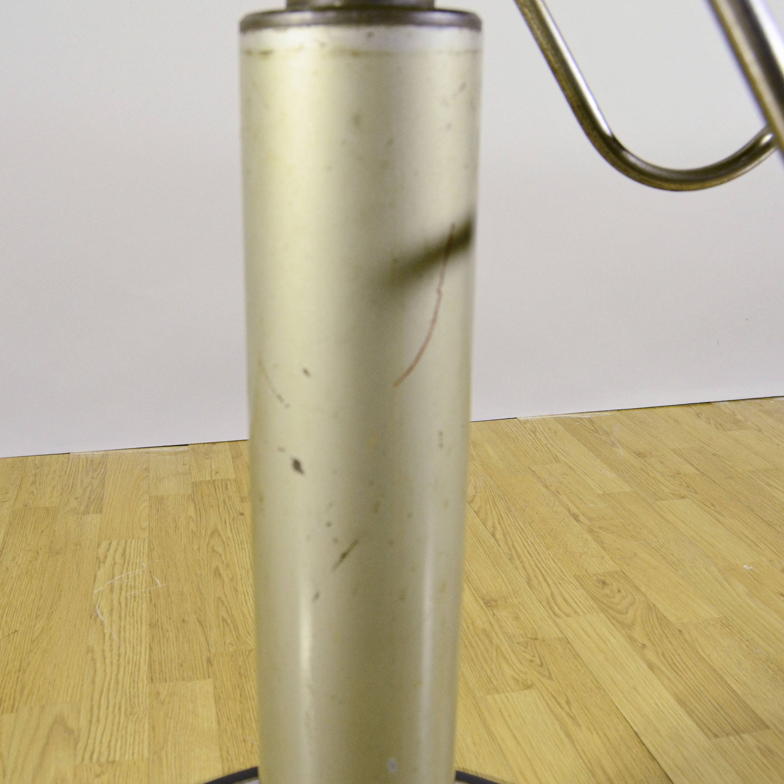 Poltrona da Barbiere "Cavallino" Metà del '900 - immagine 12