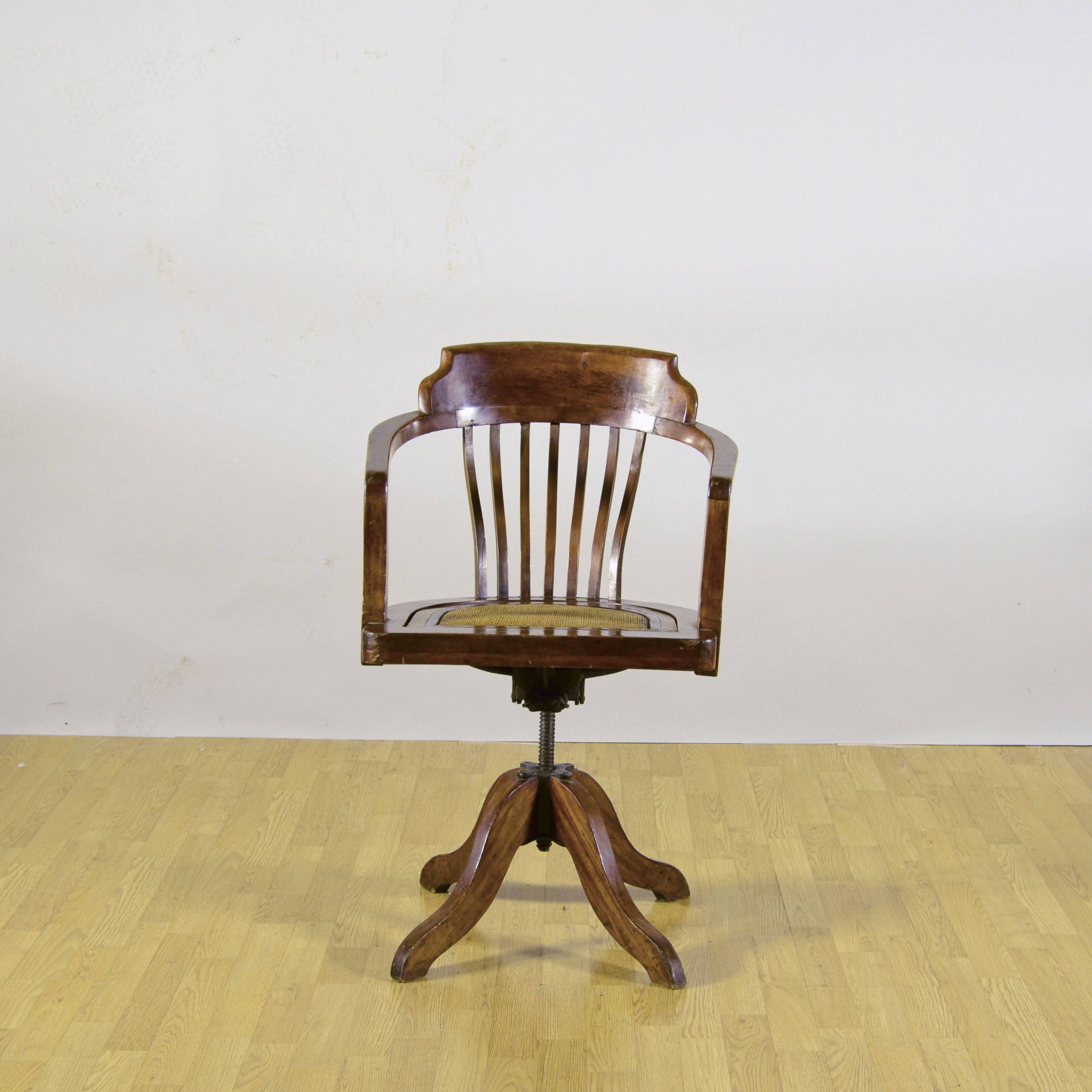 Sedia Girevole con Seduta in vero Vimini stile Vittoriano - immagine 2