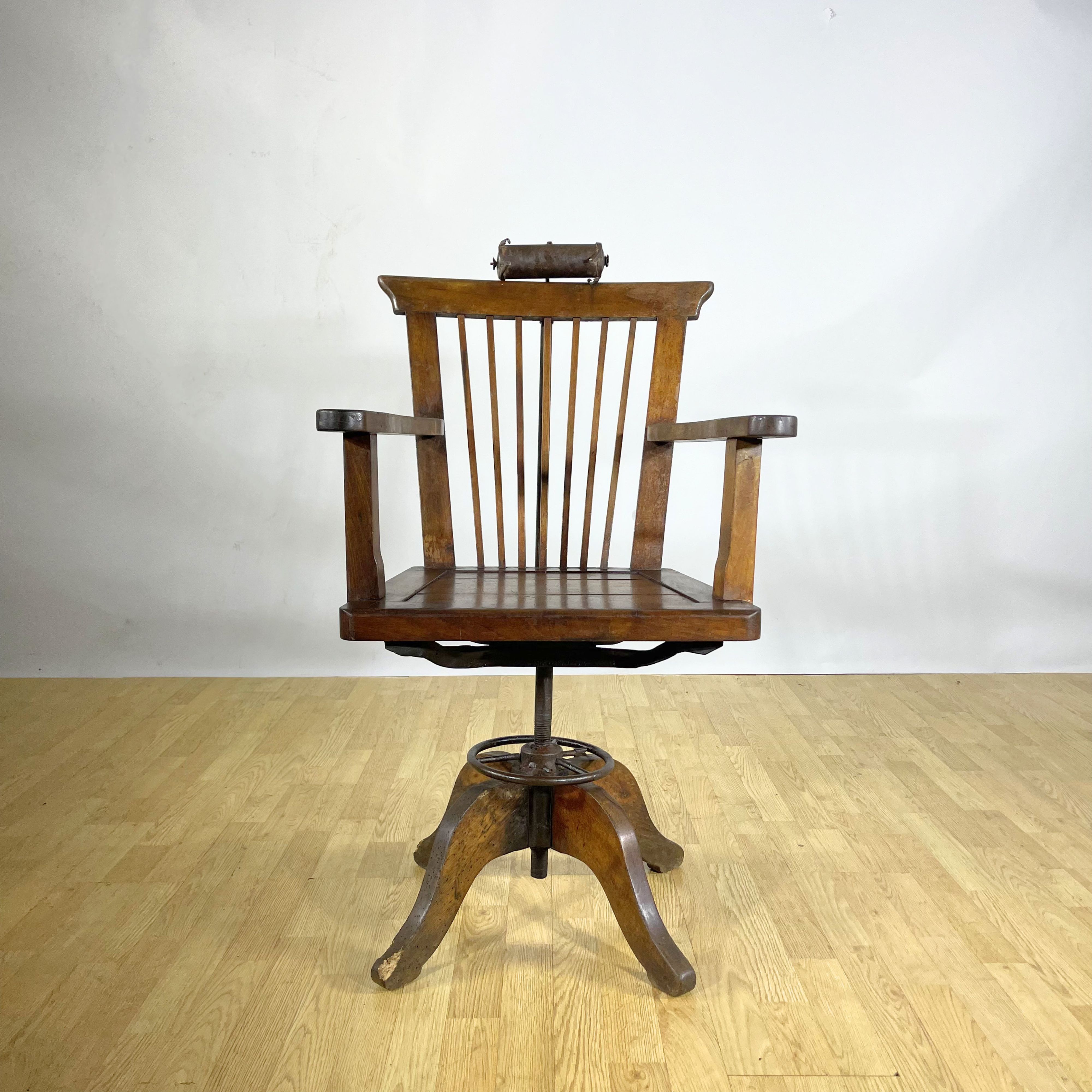 Sedia da Barbiere Girevole Vintage con Poggiatesta - immagine 2