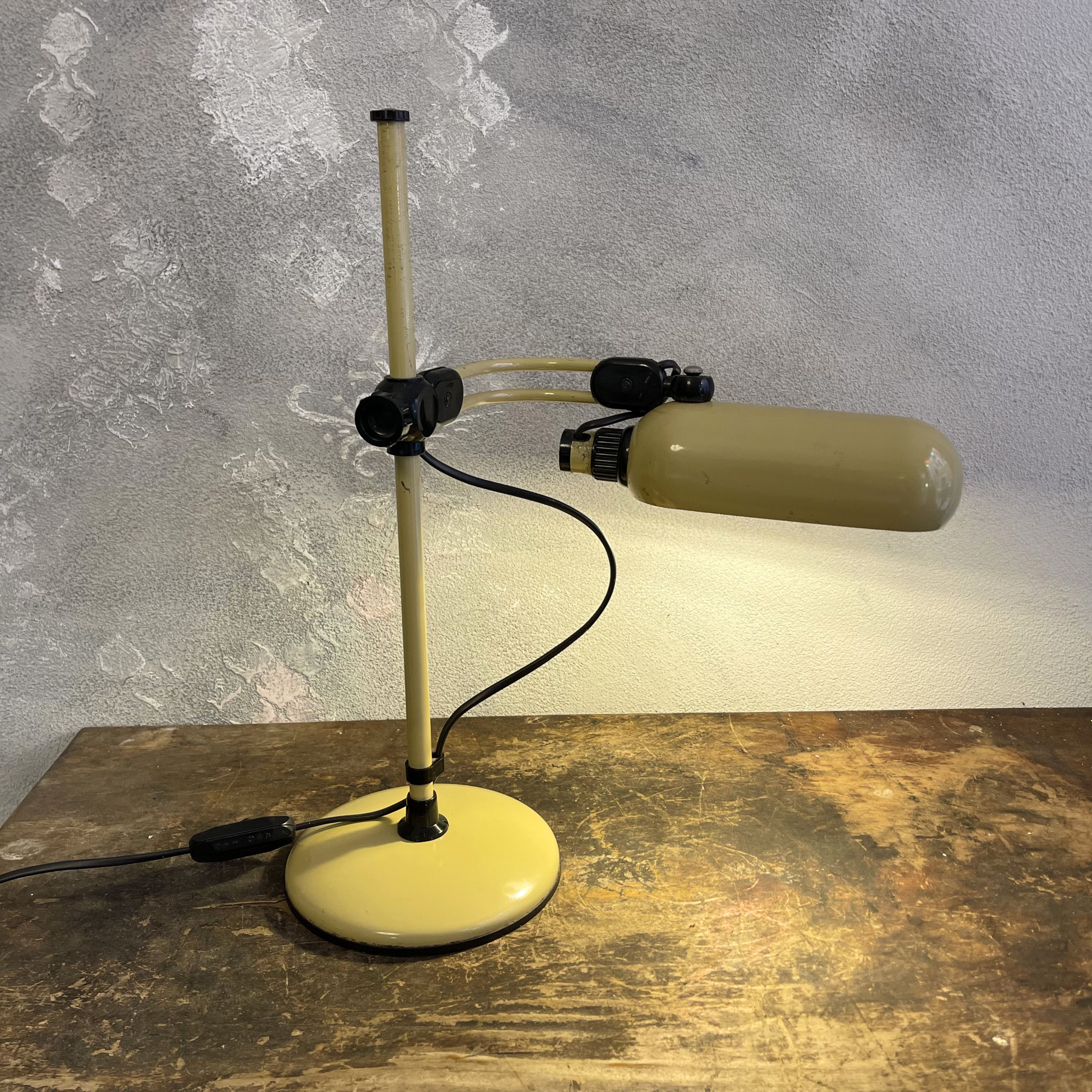 Lampada da Tavolo Postmoderna Multidirezionale - immagine 4