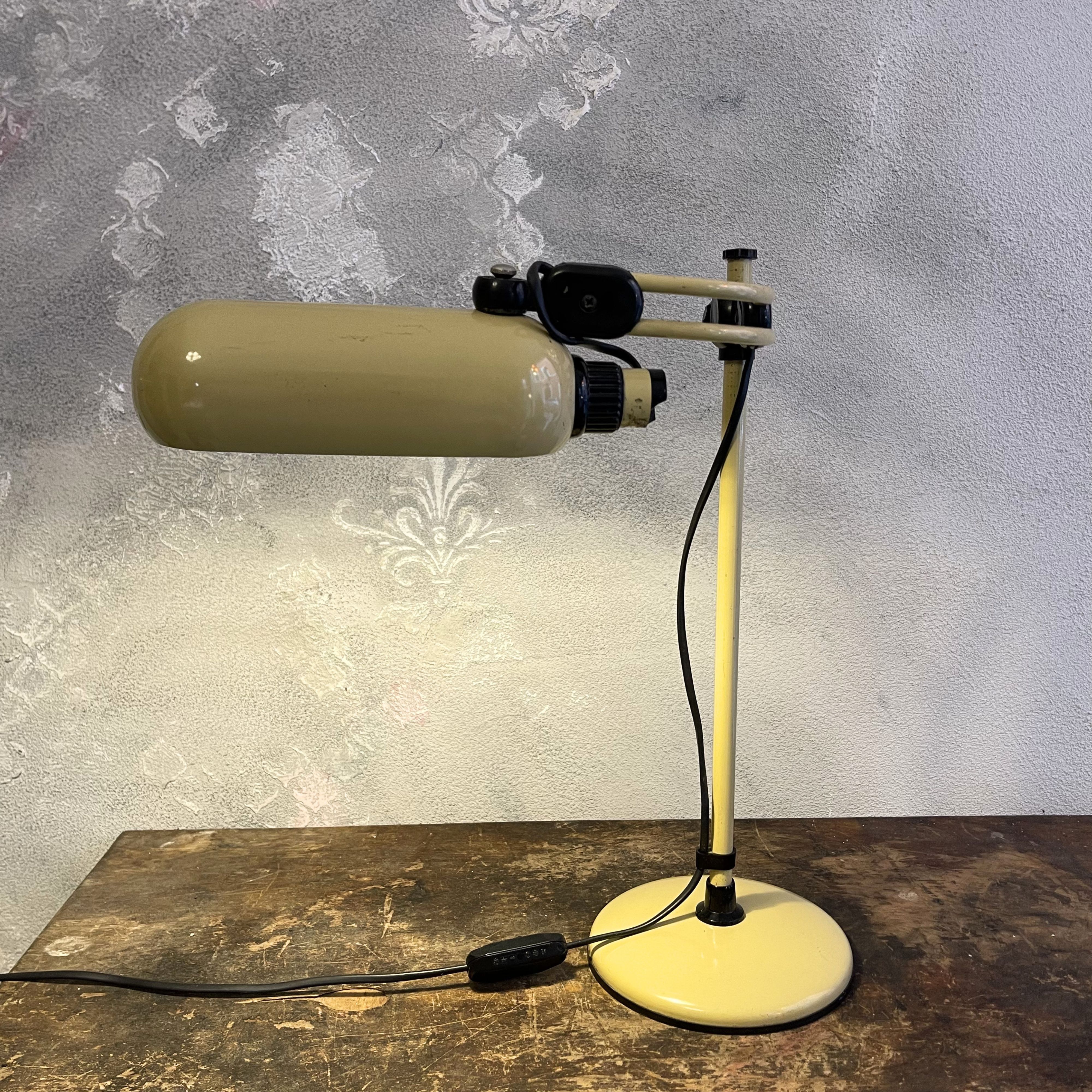 Lampada da Tavolo Postmoderna Multidirezionale - immagine 7
