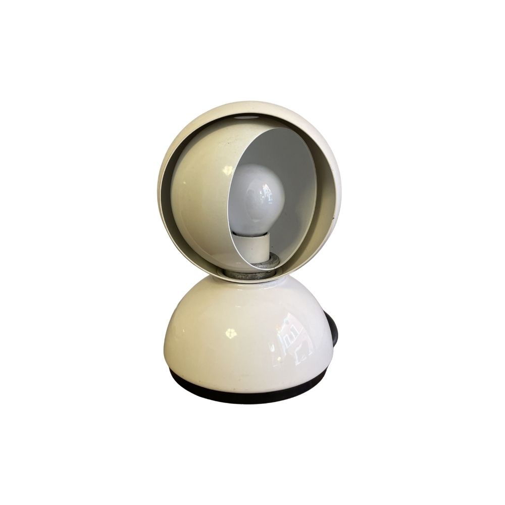 Lampada "Eclisse" di Vico Magistretti x Artemide